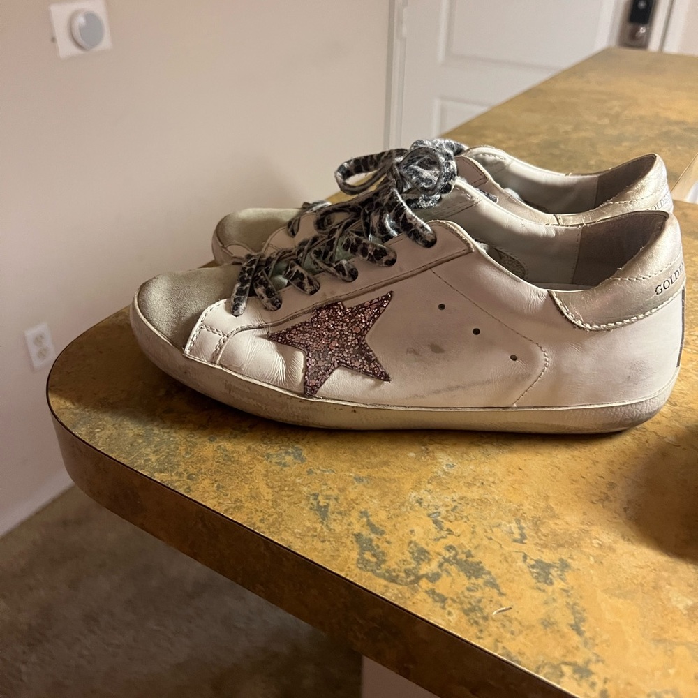 Golden Goose White and Pink Sneakers - Authentic - Picture 3 of 5